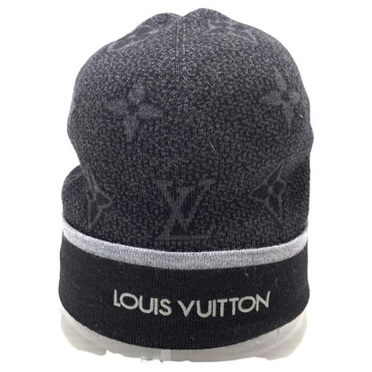 Unisex Fashionable Embossed Wool  Beanie