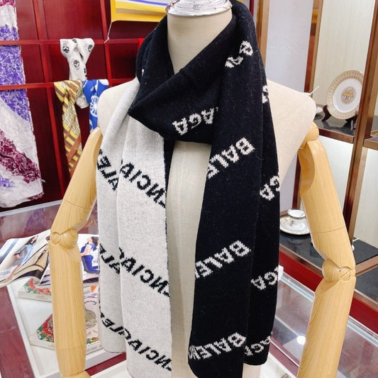 Double Knit Cashmere Letter Scarf