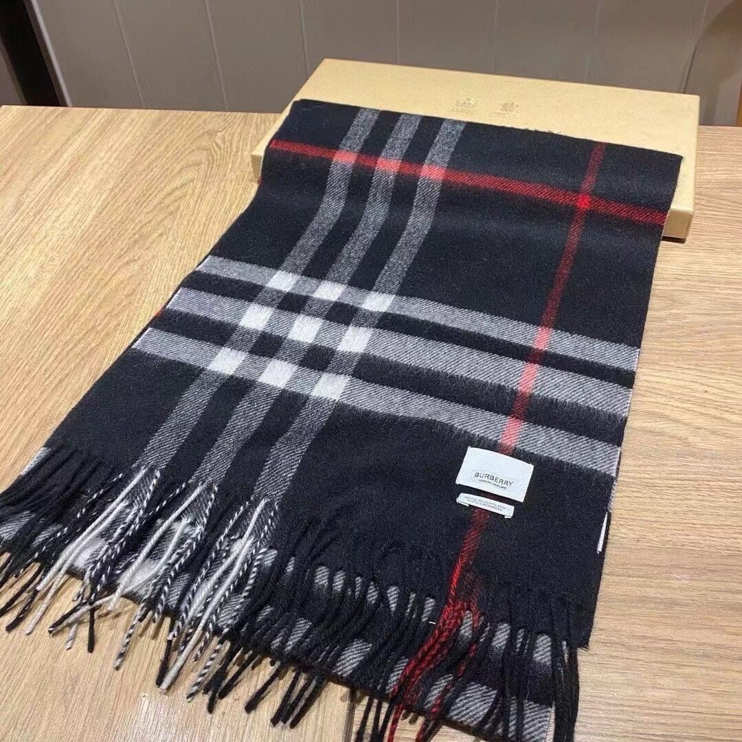 Classic Embroidery Plaid Cashmere Scarf