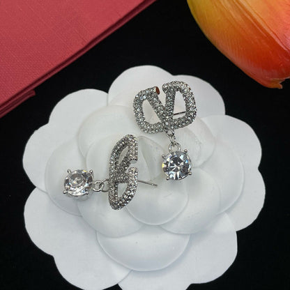 Full Diamond V Letter Earrings