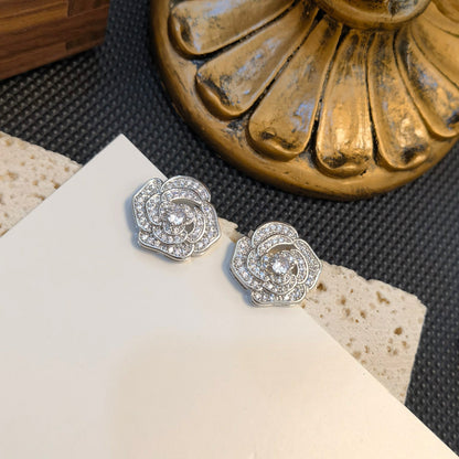 Elegant Diamond Flowers Earrings