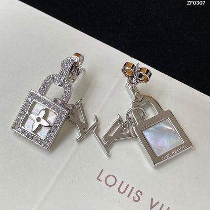 Shiny Zircon Lock Logo Earrings