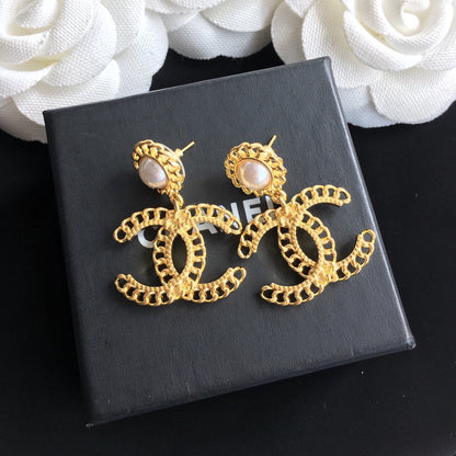 Elegant Gold-Tone Pearl Drop Earrings