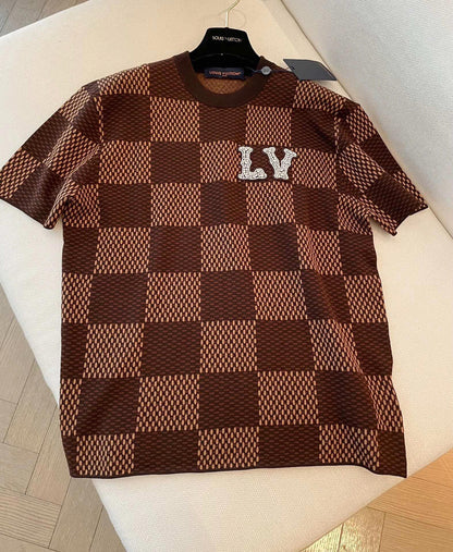 checkerboard style short sleeves