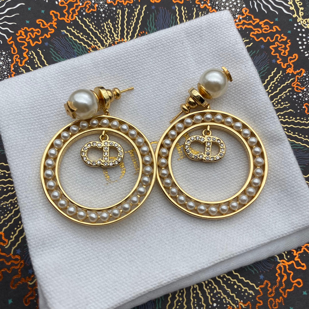 Elegant Large Circle Pearl Earrings