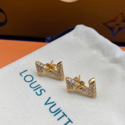 Full Diamond Inverted Stud Earrings