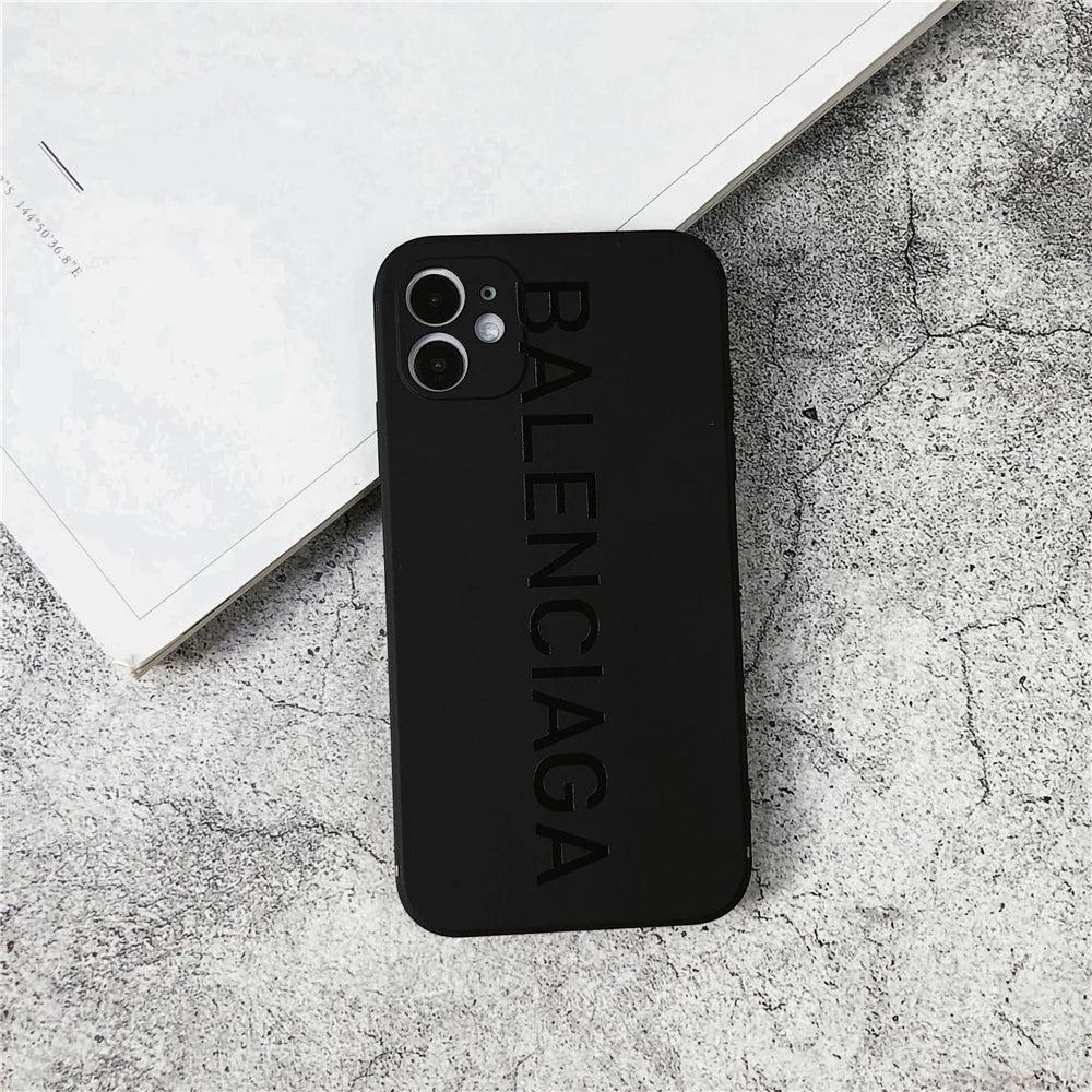 B LOGO BLACK CASE