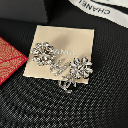 Rhinestone Flower Earrings