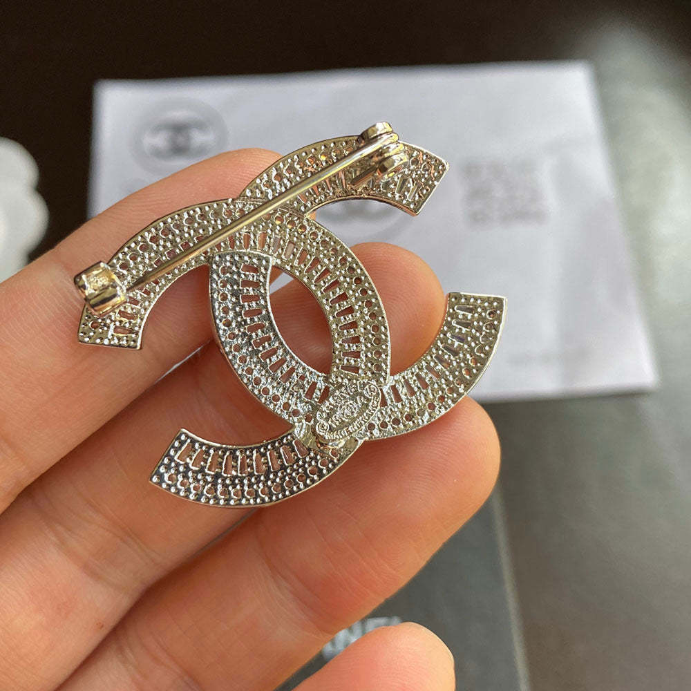 Sparkling Crystal Diamond Brooch