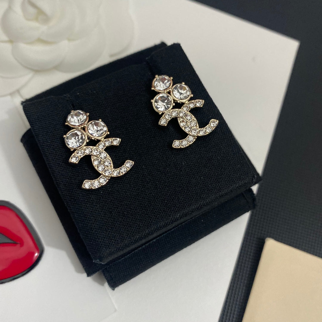 Sparkling Crystal Diamond Earrings