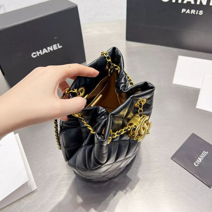 Diamond Drawstring Bucket Bag