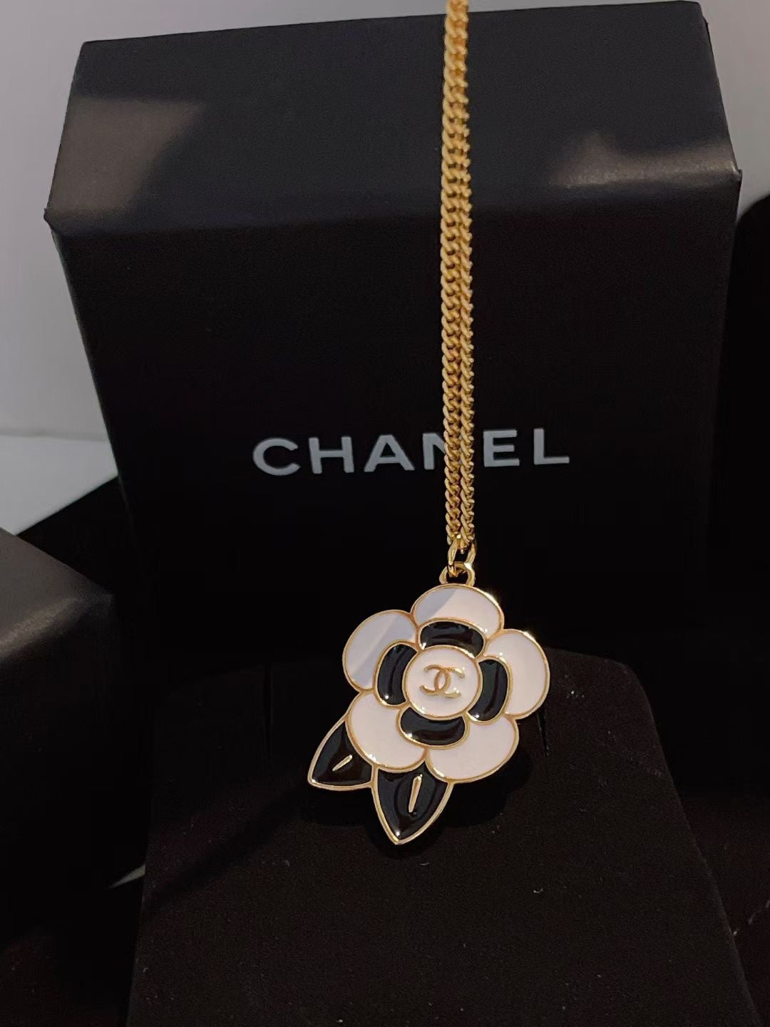 Camellia Pendant Necklace