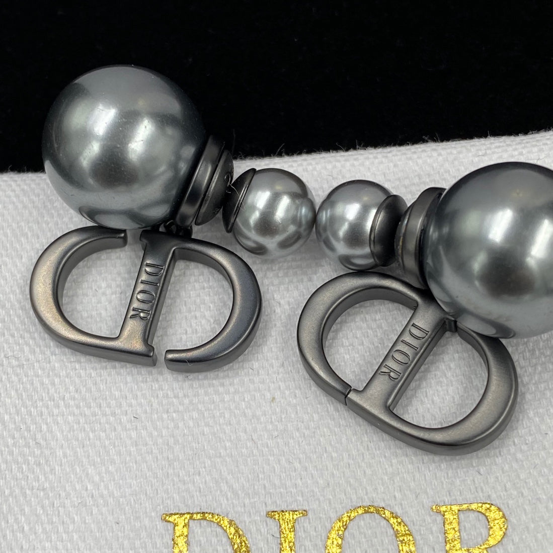 Unique Grey Pearl Earrings