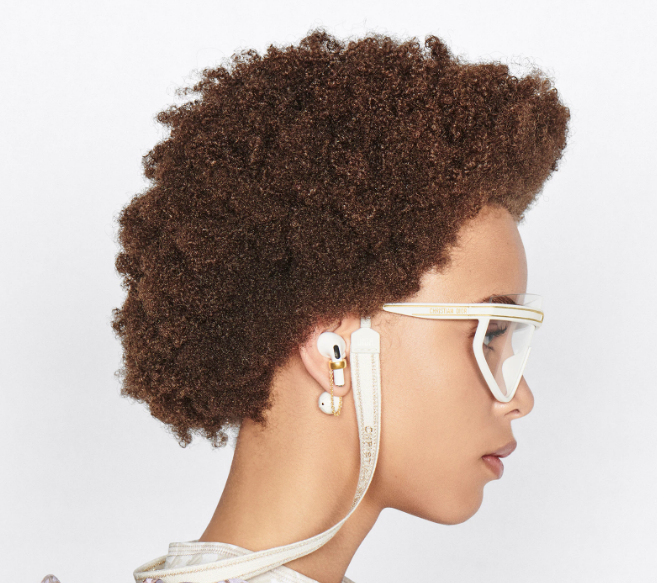 2022 New Earphone Earrings