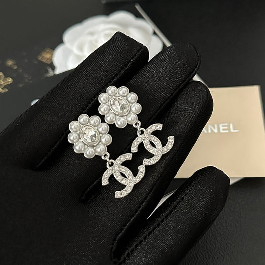 Pearl Diamond Flower Earrings