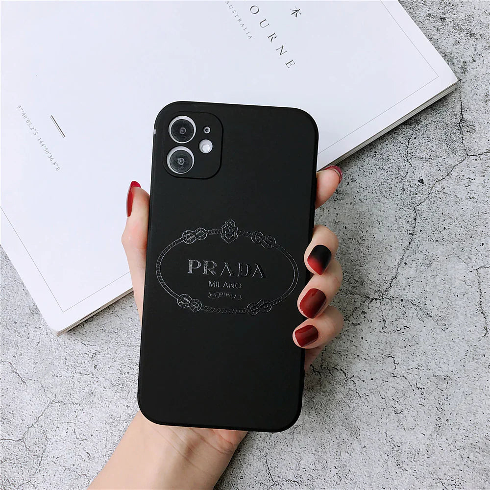 Retro Wreath All Black Case