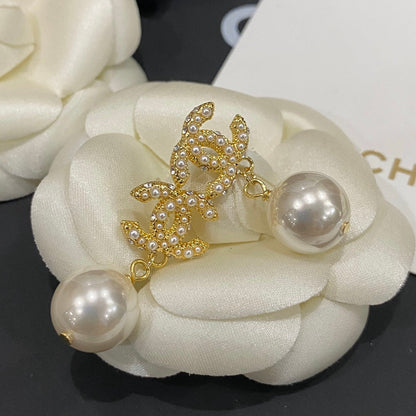 Trendy Elegant Pearl Drop Earrings