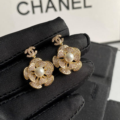 Champagne Romantic Zircon Flower Earrings