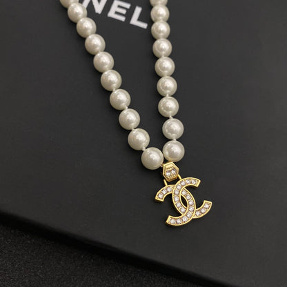 Vintage Pearl Necklace