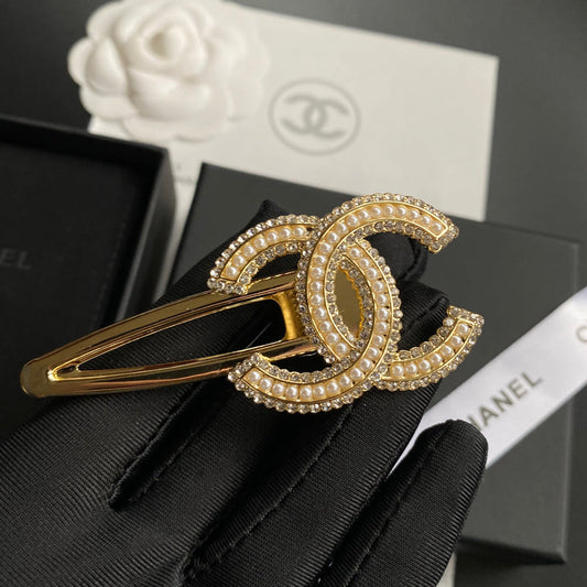 Gold Pearl Letter Hair Clip