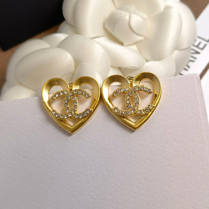 Heart Hollow Diamond Stud Earrings