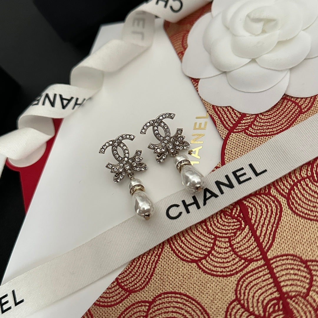 Diamond Bow Pearl Earrings