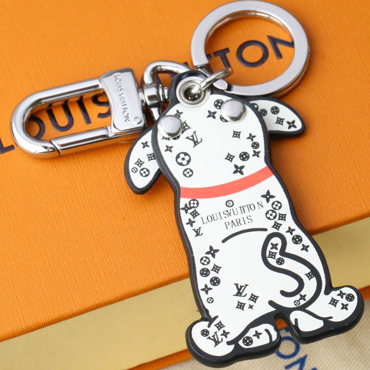 Creative White Spotted Dog Keychain