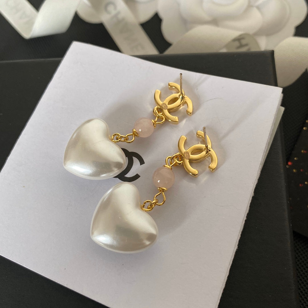 Premium Pearl Heart Glass Earrings