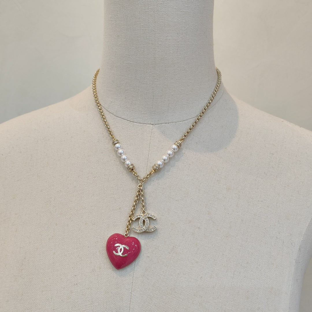 Pink Heart Pendant Pearl Necklace