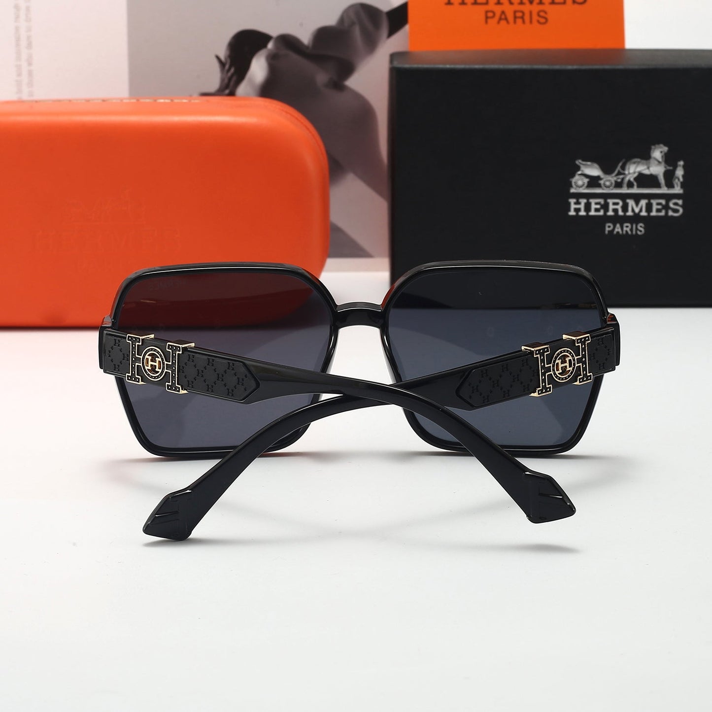 Fashionable New Square Polarized Sunglasses