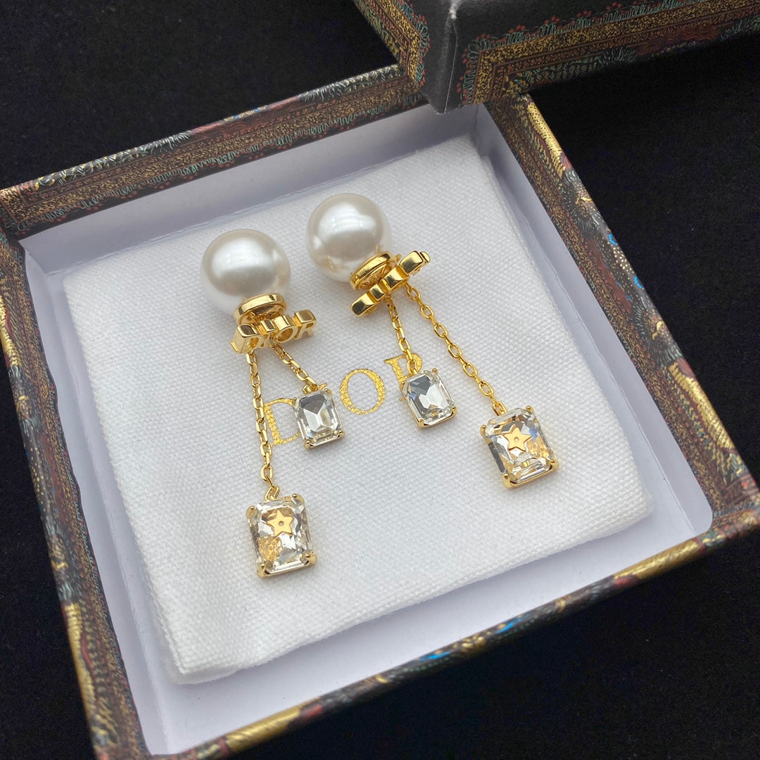 Square Diamond Pendant Pearl Earrings