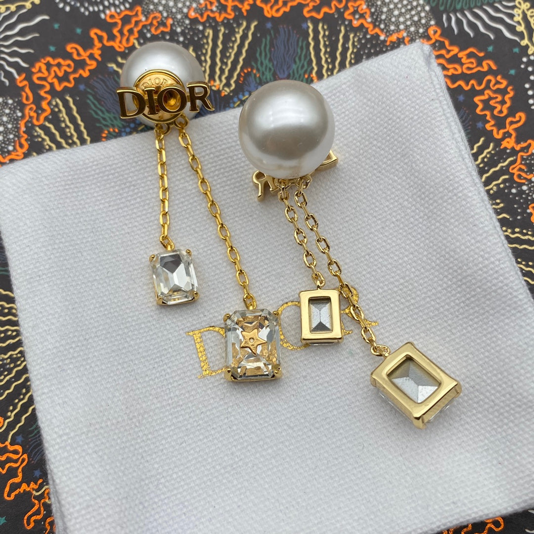 Square Diamond Pendant Pearl Earrings