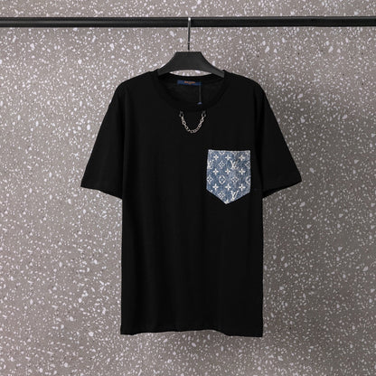 Pocket metal chain t-shirt