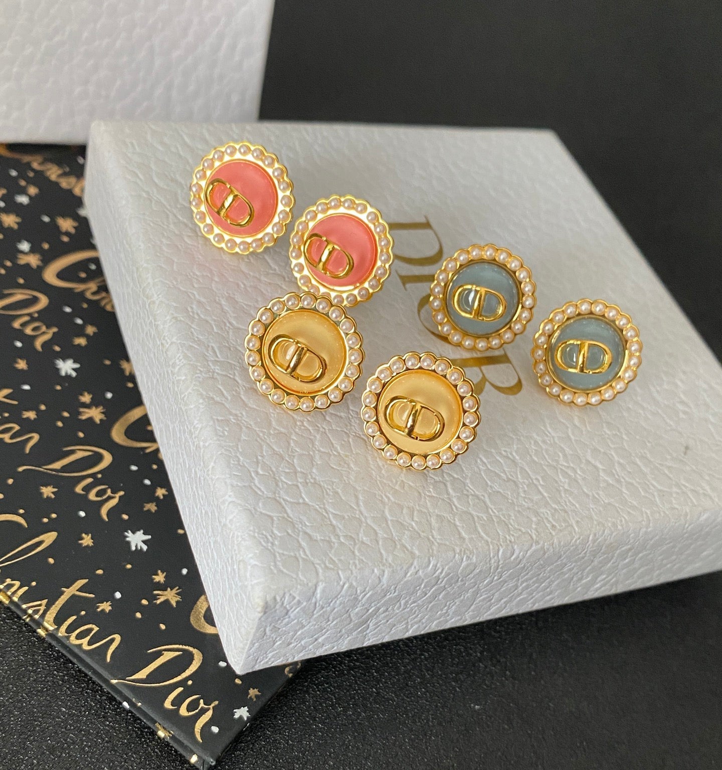 Luxury Round Earrings