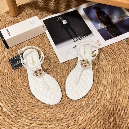 Clover Pearl Flip Flops Sandals