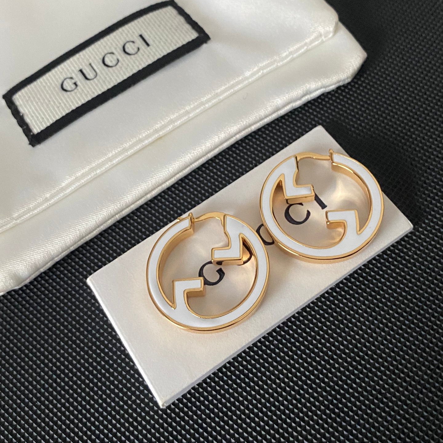 Enamel Interlocking G Earrings