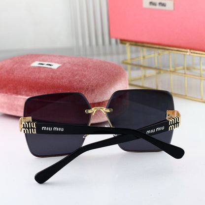 Fashionable Frameless Women's Square Sunglasses