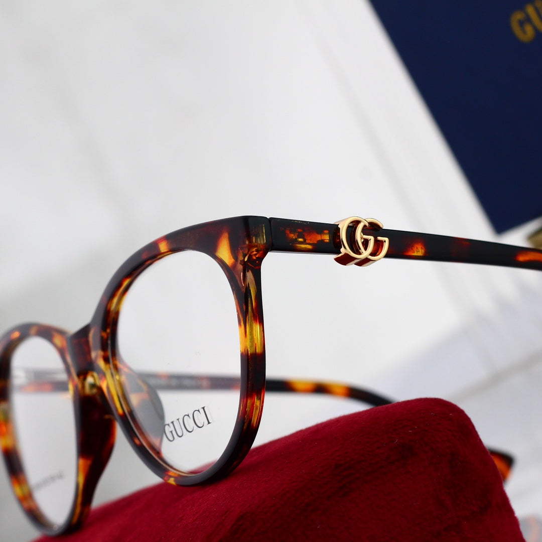 Fashion Metal G Frame Glasses