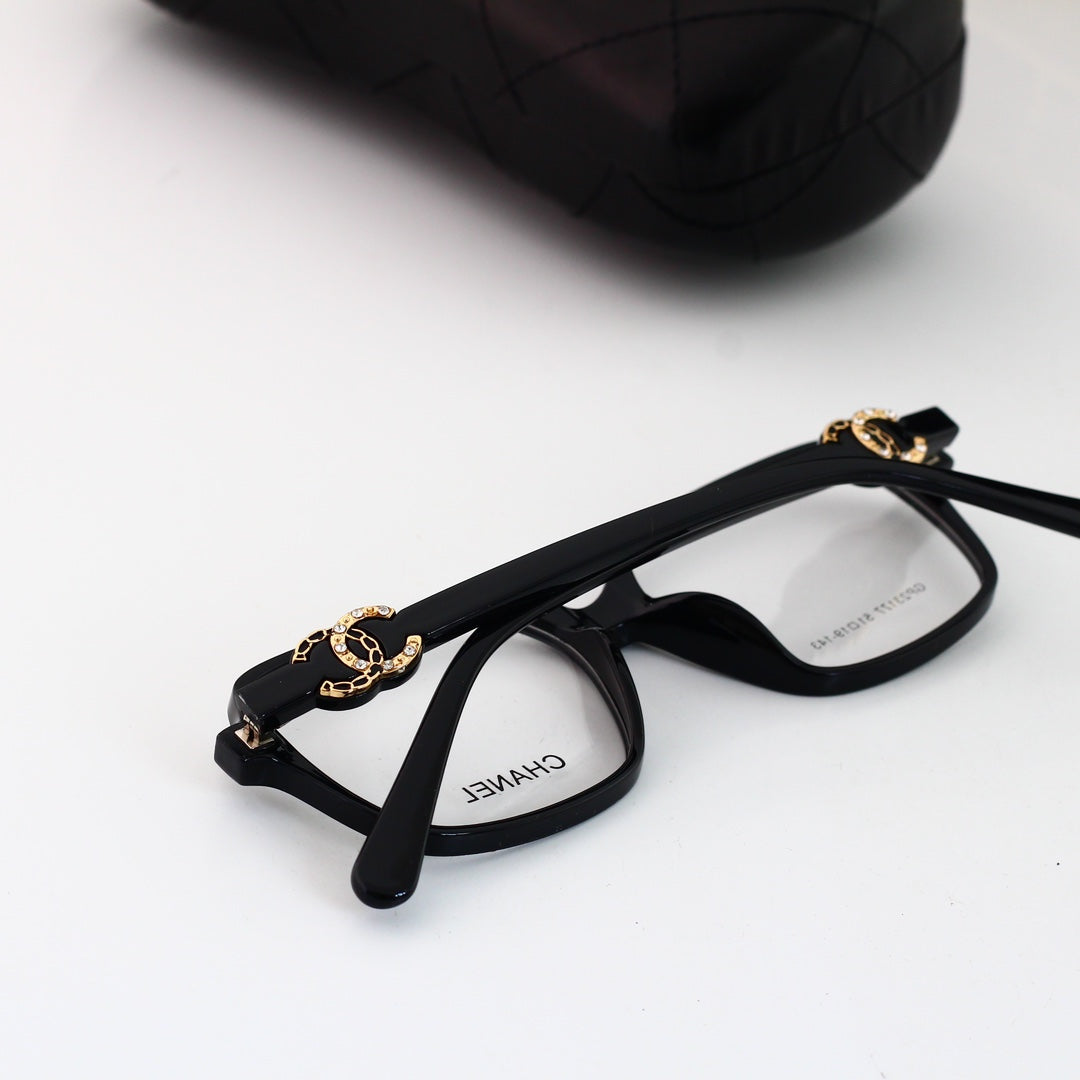 Square Diamond Logo Glasses