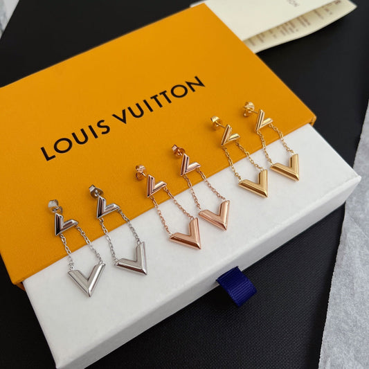 3 Colors V Pendant Earrings