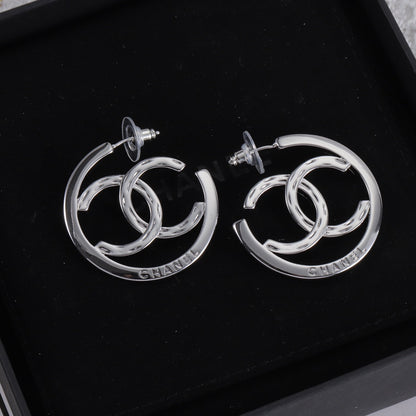 Fashion Elegant Retro Hoop Earrings