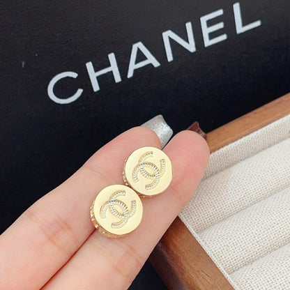 Round Mini Relief Gold Stud Earrings