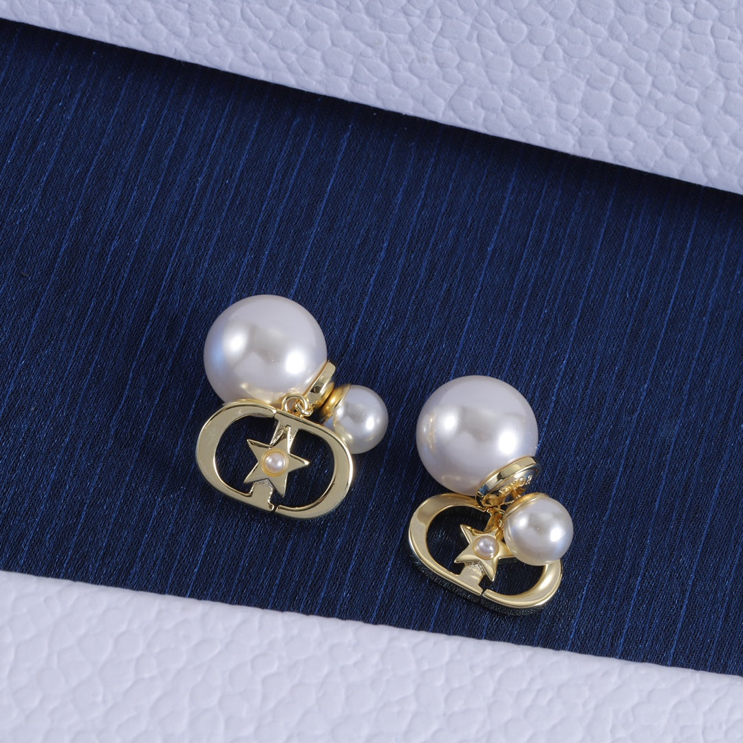 Fashion Retro Star CD Pearl Earrings