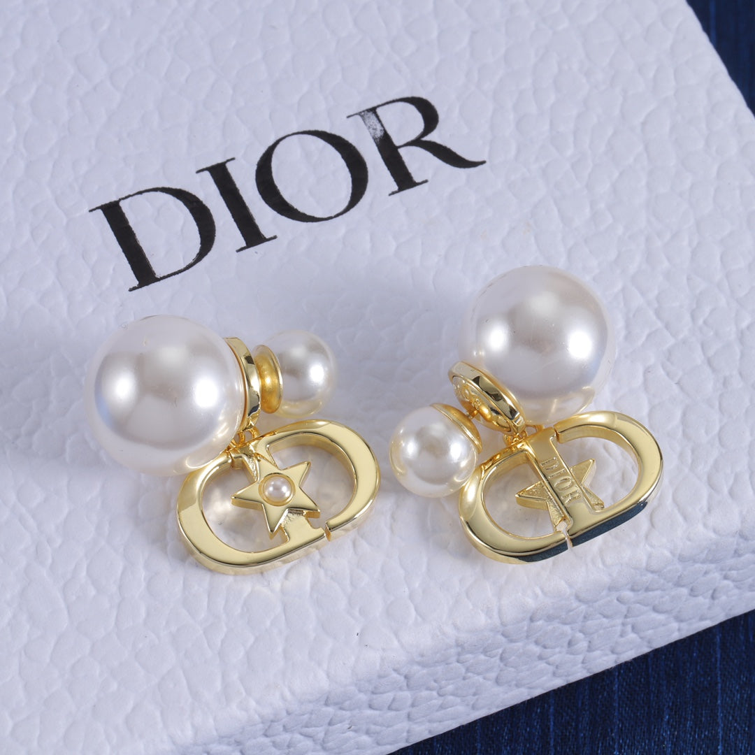 Fashion Retro Star CD Pearl Earrings