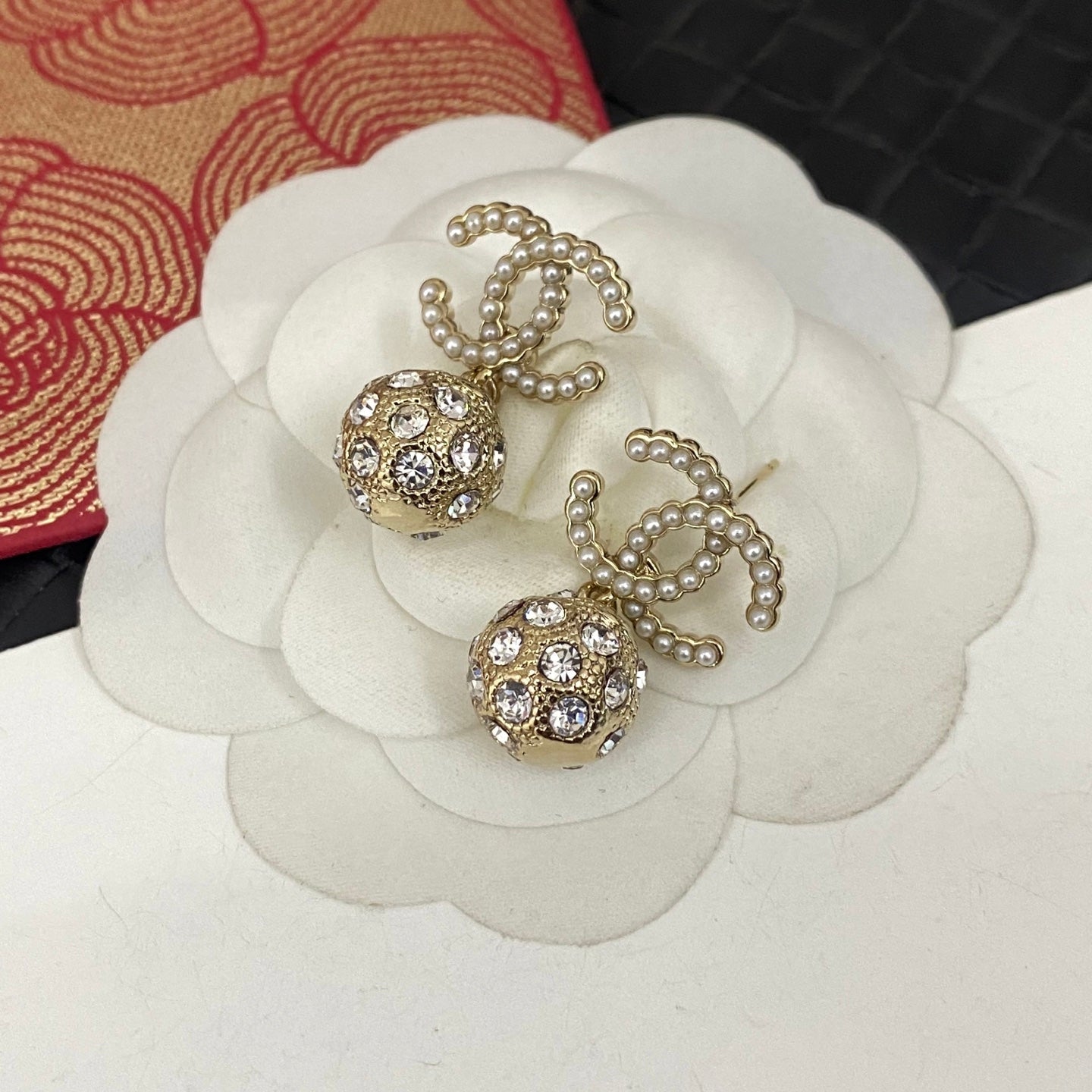 Shiny Diamond Ball Pendant Earrings