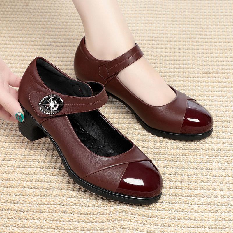 Women Casual Round Toe Buckle Strap Square Heel Shoes