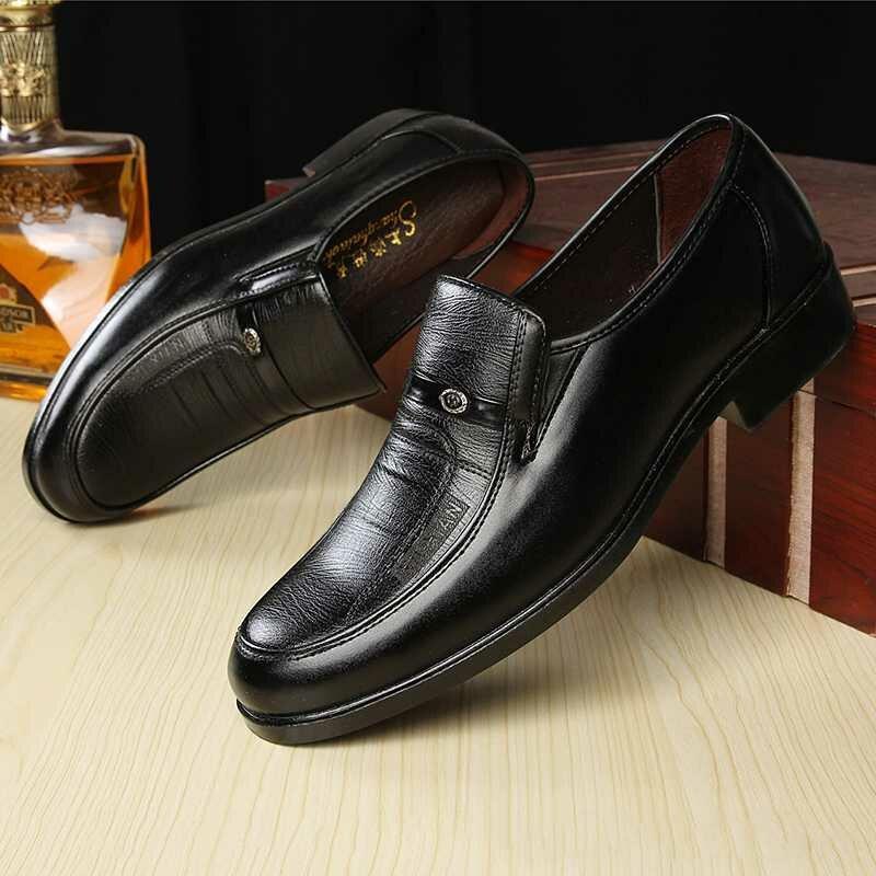 Men Soft Leather Slip On Business Casual Shoes