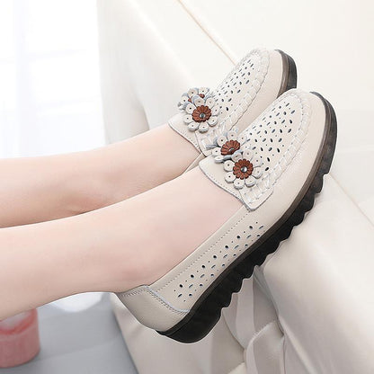 Genuine leather cutout flat casual shoes