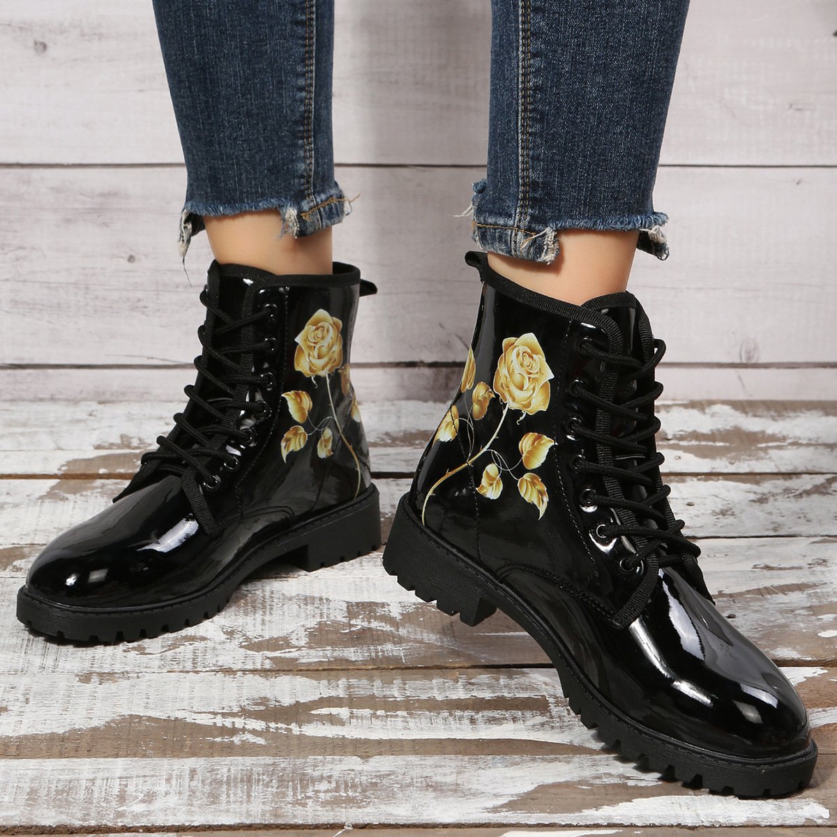 New round toe lace-up printed ankle boots