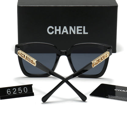 Classic Woman's Diamond Letters Frame Sunglasses